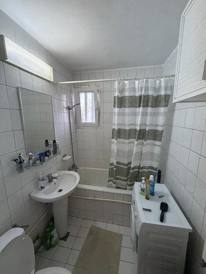 Apartament cu 3 camere semidecomandat, mobilat în Cotroceni