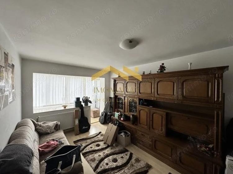 Apartament cu 2 camere decomandat în Șagului
