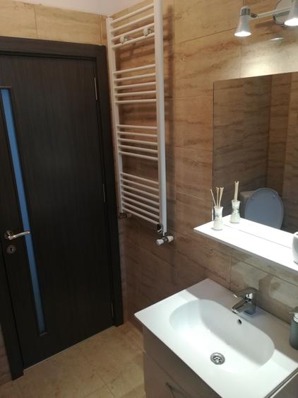 Apartament cu 2 camere decomandat în Gorjului