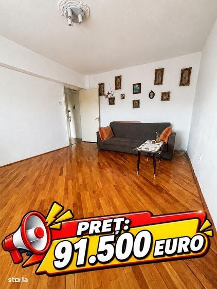 Apartament cu 3 camere decomandat în Prundu