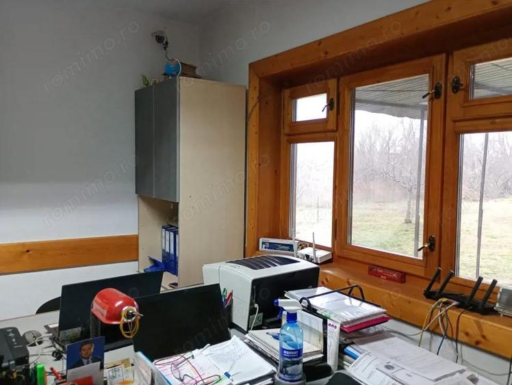 Teren de 8138 mp, în Periferie
