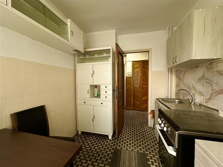 Apartament cu 2 camere semidecomandat în Podgoria