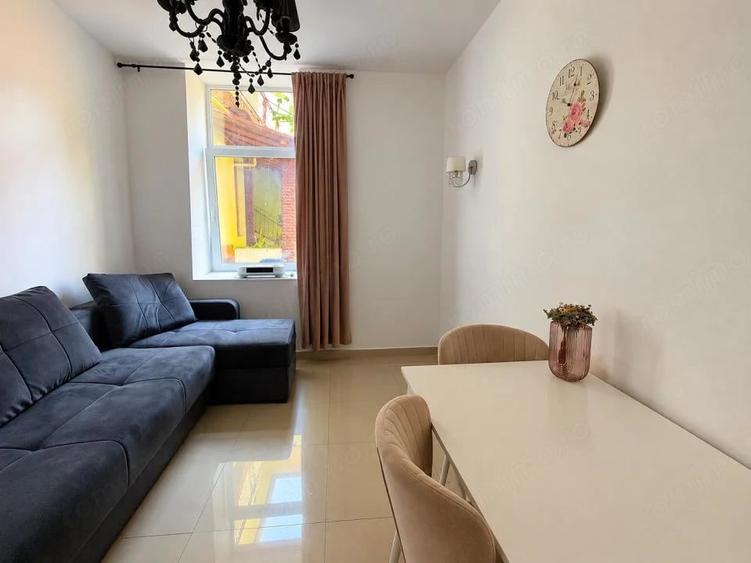 Apartament cu 2 camere decomandat în Ultracentral