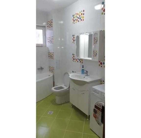 Apartament cu 2 camere decomandat în Ozana