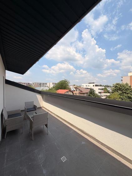 Apartament cu 2 camere decomandat, mobilat în Băneasa