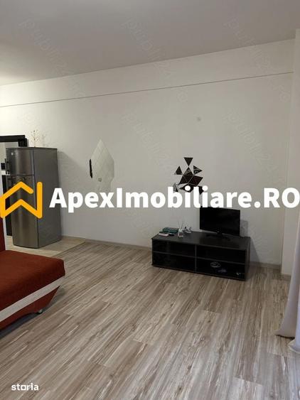 Garsonieră decomandată în Central