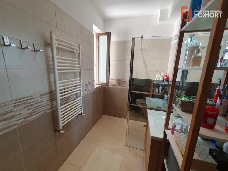 Apartament cu 3 camere, mobilat în Giroc