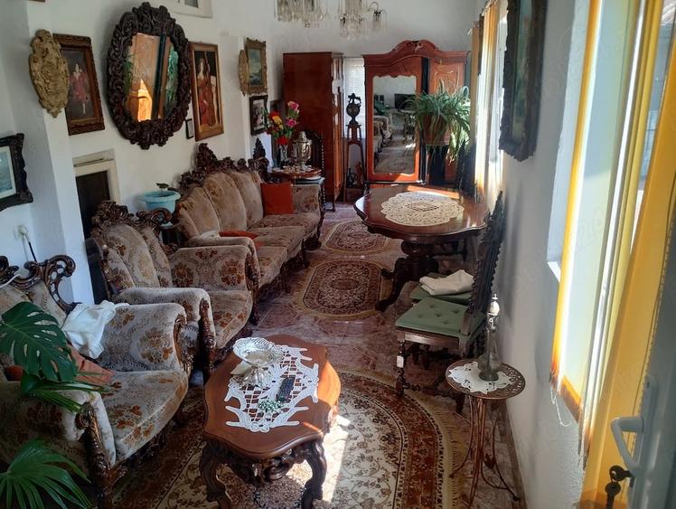 Casă cu 5 camere cu Teren 1300 Mp în Bucovăț