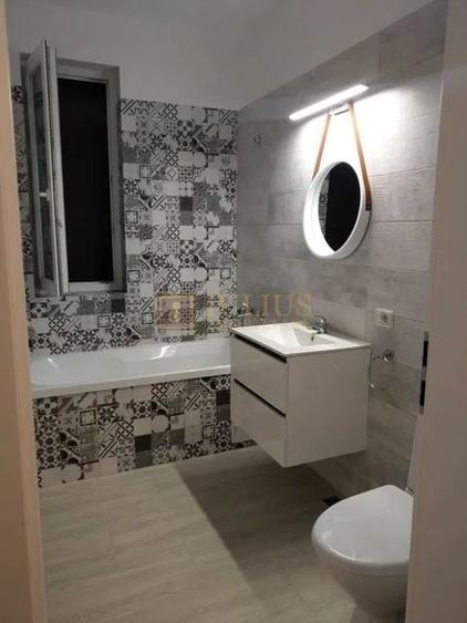 Apartament cu 2 camere semidecomandat în Girocului