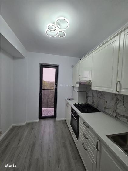 Apartament cu 3 camere semidecomandat în Copăceni