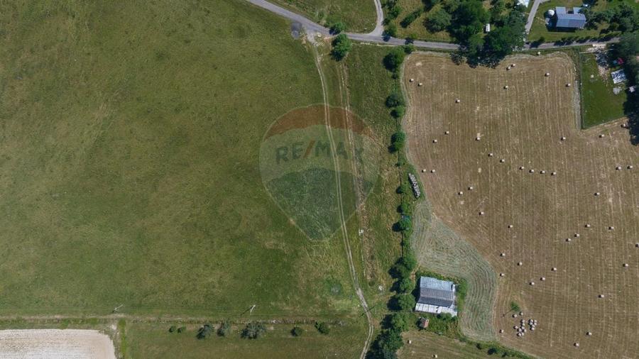 Teren Construcții intravilan de 6900 mp, în Bran