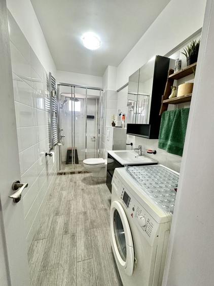 Apartament cu 2 camere decomandat, mobilat în Decebal