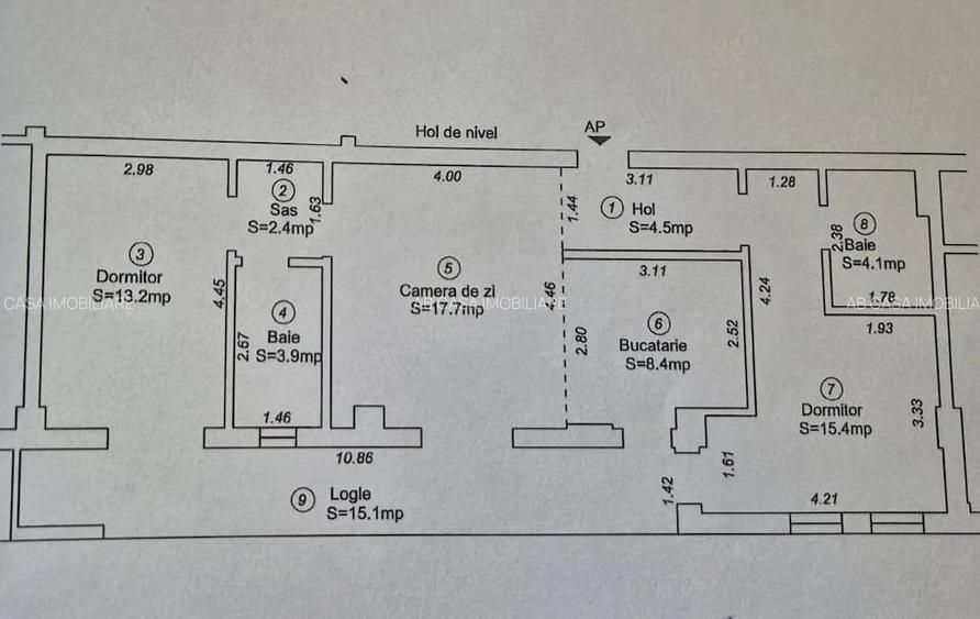 Apartament cu 3 camere decomandat în Aradului