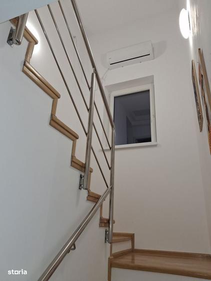 Casă cu 4 camere cu Teren 700 Mp în Cornetu