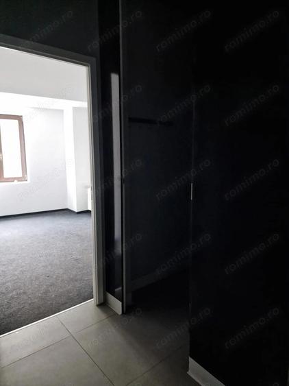 Zona Centrul Isoric Etaj 1 supr 140mp cu intrare separata din strada - 7