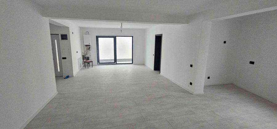 ZONA EXCLUSIVISTA , VILA NOUA LANGA DOMENIUL MARTISOR , DELTA VACARESTI ,INTRARE - 13