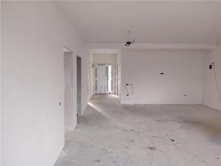 COMISION ZERO - Duplex deosebit - zona linistita - toate utilitatile. - 5