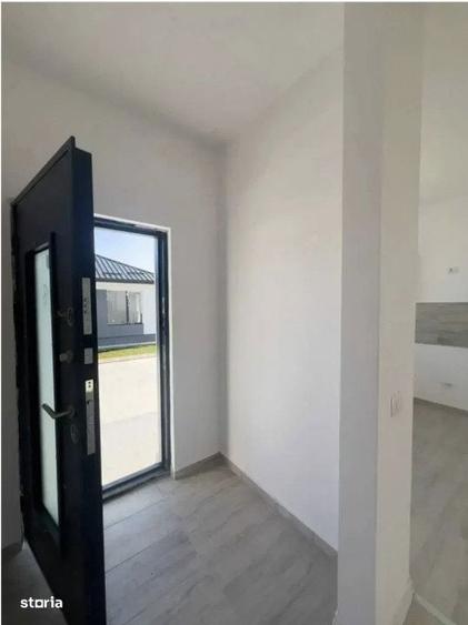 Casa Tip Duplex in Tunari Modern si Confortabil - 5