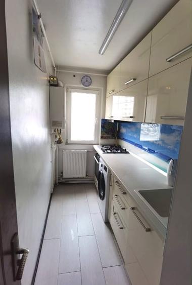 Apartament 3 camere  in  Tomis Nord cu 2 locuri de parcare - 4