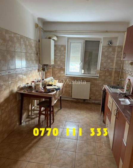 Apartament 3 camere, confort 1 decomandat, Calarasilor Vizir Apartament 3 camere, confort 1 decomandat, Calarasilor Vizir