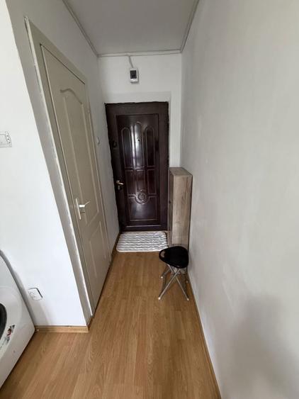 Se vinde garsoniera 11mp+ 2mp balcon - 2