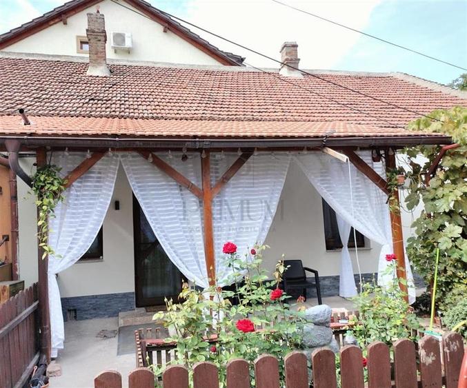 MEHALA - CURTE COMUNA - 3 CAMERE - CENTRALA PROPRIE - TERASA - IZOLATIE EXTERIOA - 1