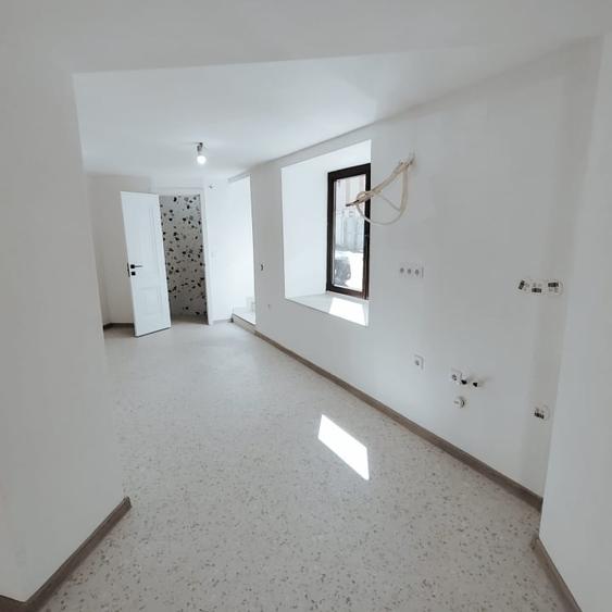 Afacere la cheie de vanzare in centrul Sibiului –34 mp - 2