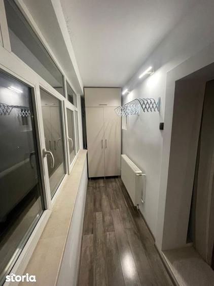 Apartament 3 Camere Decomandat, 80 mp, Etaj 2 - Zona Clubul Sportiv, T - 10