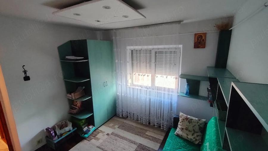 Apartament 3 camere de inchiriat, Pacurari - 2