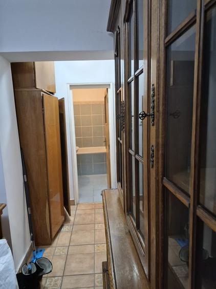 Piata Unirii metrou-Unirea Shopping Centre - 9