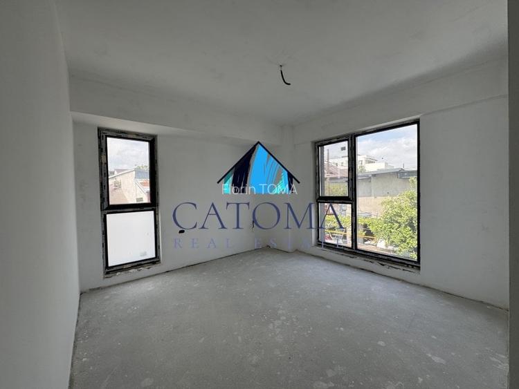 Apartament cu 3 camere decomandat în Băneasa Apartament cu 3 camere decomandat în Băneasa