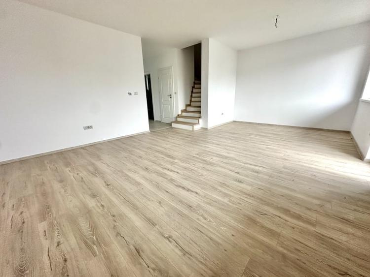 CASA NOUA I 105 MP I 3 DORMITOARE I LIVING I 2 BAI I PIVNITA 55 MP I FINISATA I - 1