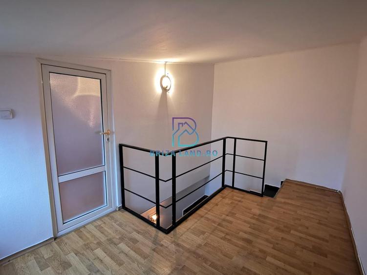 soseaua  Chitilei, Crusovat, casa P+Pod, sup. 238mp, 9 camere - 3 apartamente - 20