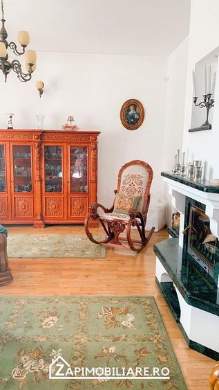 Unirii - Casa Zona Romcab - 600 mp - 1259 mp teren - Garaj dublu - piscina - 25