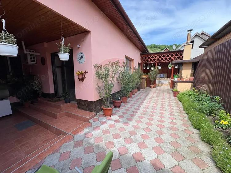 Casa in zona Mosnei, Str. Stejarului, la cheie - 4