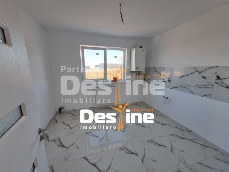 CASA P+POD , VOROVESTI - MIROSLAVA - 8
