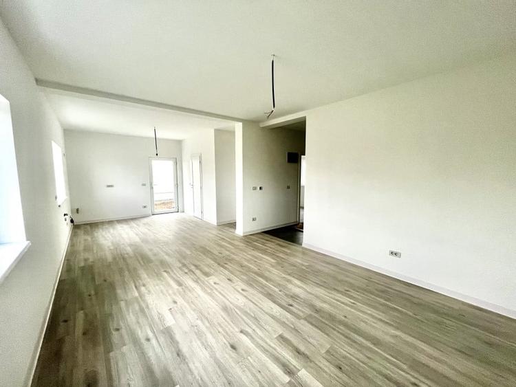 Casa Individuala, Complet Finalizata, 5 Camere - 3