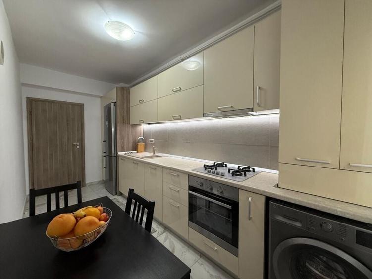 2 Camere Decomandat Mobilat Utilat Metrou - 5