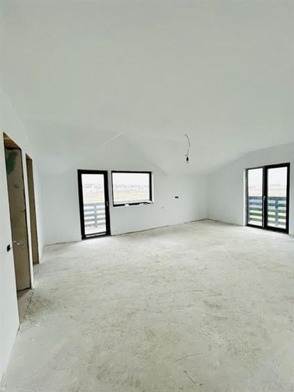 Casa spatioasa de vanzare in Bod, Brasov - 2