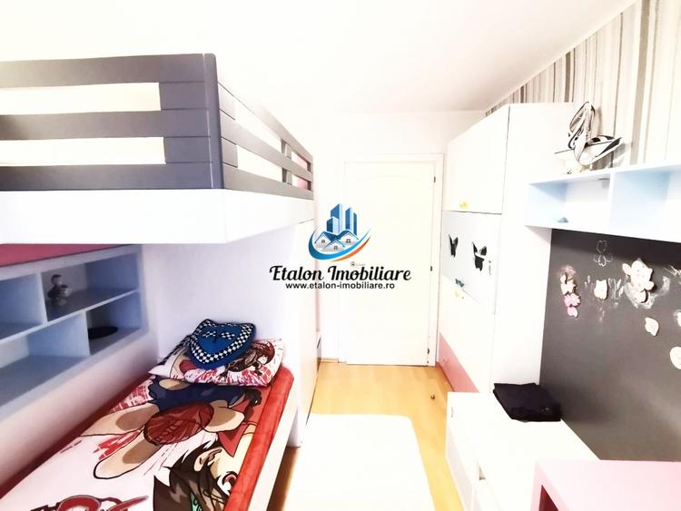 Apartament 3 camere, etaj 3, Calea Romanului - 10