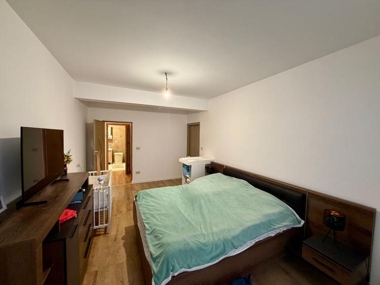 Apartament 4 camere de vanzare Cartier Alfa - 1