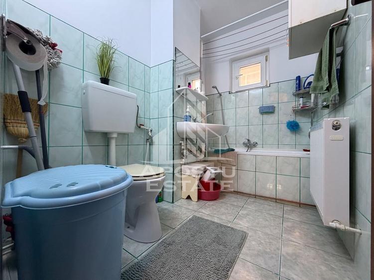 Apartament cu 3 camere, 2 bai, 2 balcoane, etajul 1 , zona Buziasului - 11