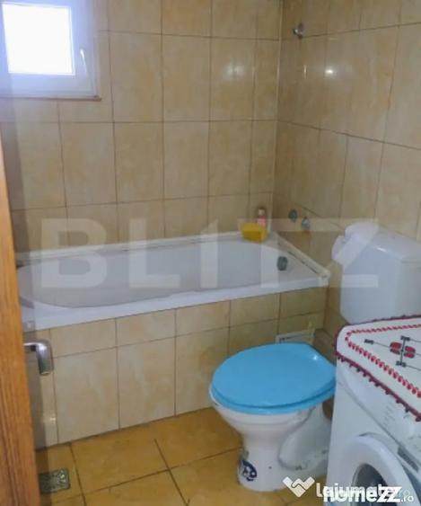 Casă cu 4 camere cu Teren 5450 Mp în Central