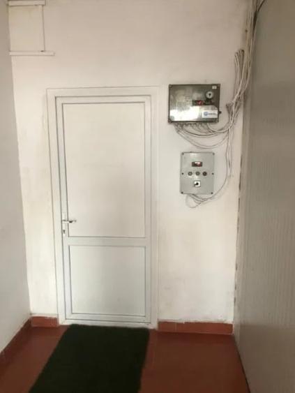 INEL II , spatiu comercial  280 mp., ideal SHOWROOM/PRODUCTIE/DEPOZITARE, curte - 7