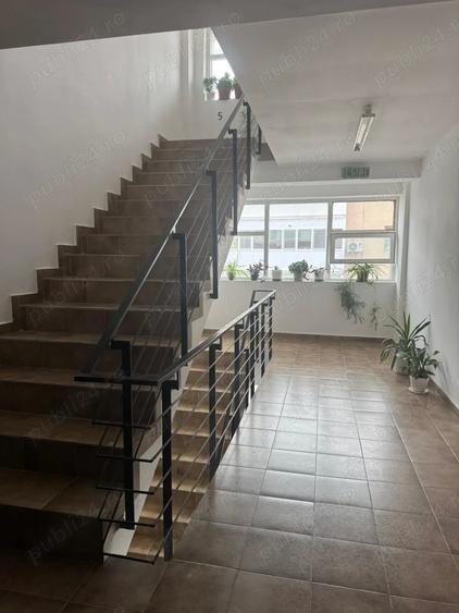 Decomandata, Craiovi?a, libera, spa?ioasa, zona buna - 5