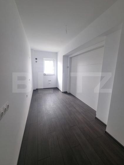 Garsoniera decomandata de 40 mp, bloc nou, parcare si boxa - 4