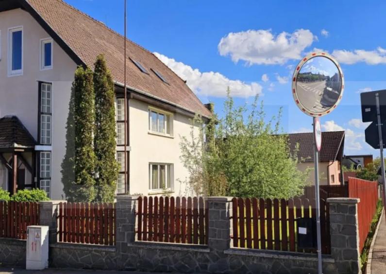 Casa, de vanzare, cu 6 camere, 300 mp, zona semicentrala - 15