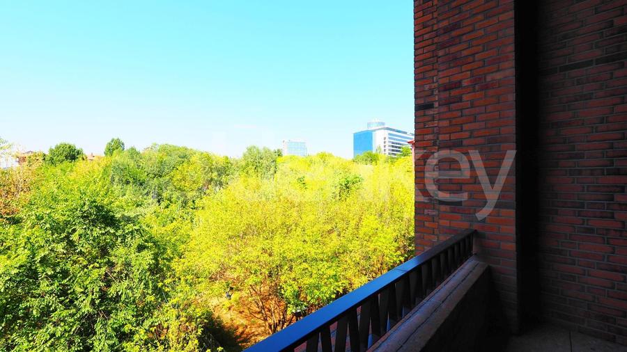 Apartament Loft spatios cu 4 camere | terasa 32mp - 26