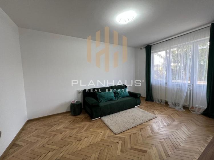 Apartament cu 3 camere decomandat în Săsar