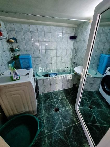 DELFINARIU - Casa cu 3 camere - centrala pe gaz, imbunatatiri partiale - - 5